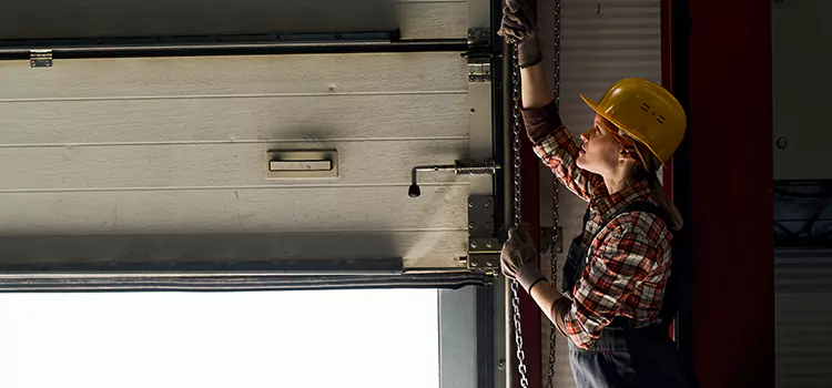 Addressing Common Garage Door Stoppage Issues in Weston, FL